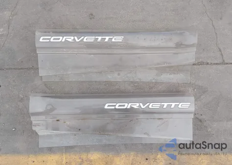 2003 Chevrolet Corvette из США, поврежденный, VIN 1G1YY32G535129682